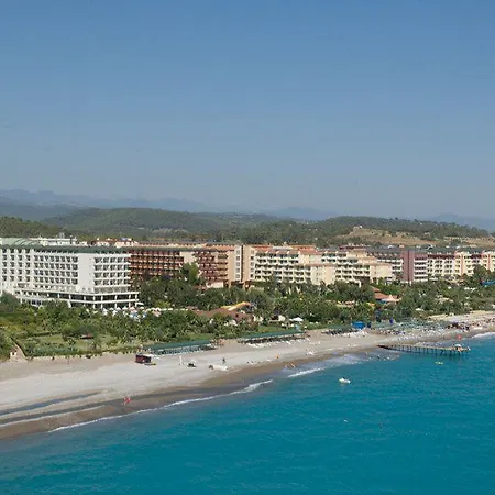 Holiday Park Resort 5* 알란야